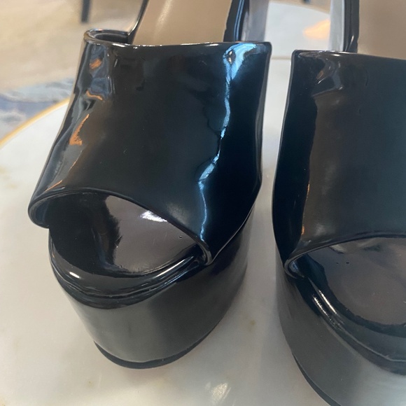 YDN Black High Heel Peep Toe Platform Wedge Mules - Picture 5 of 6